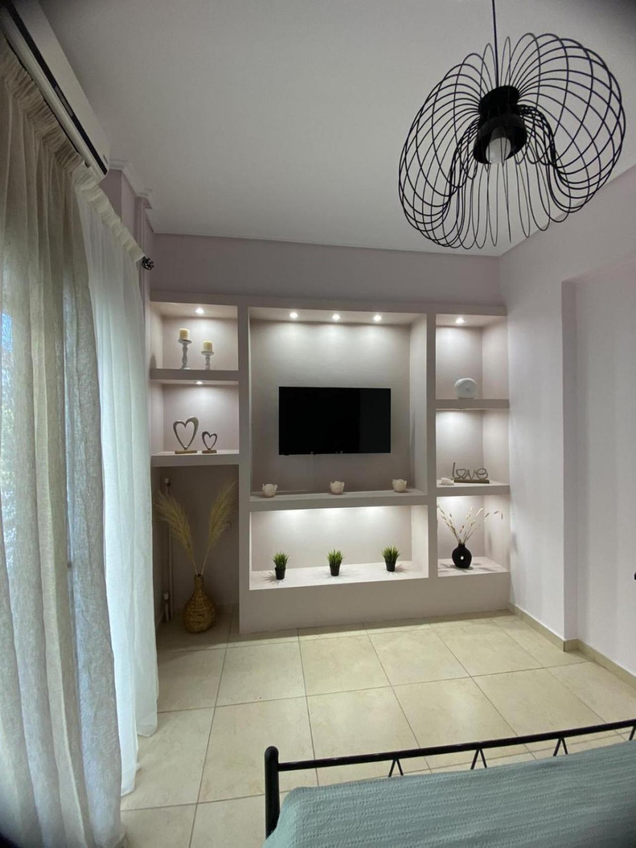 Efie'S Home Каламата Екстериор снимка